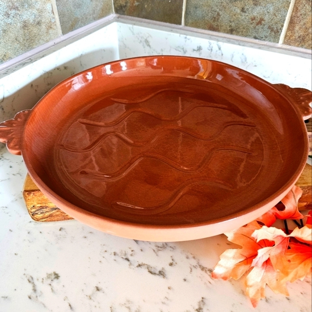 Boston Warehouse Clay baker